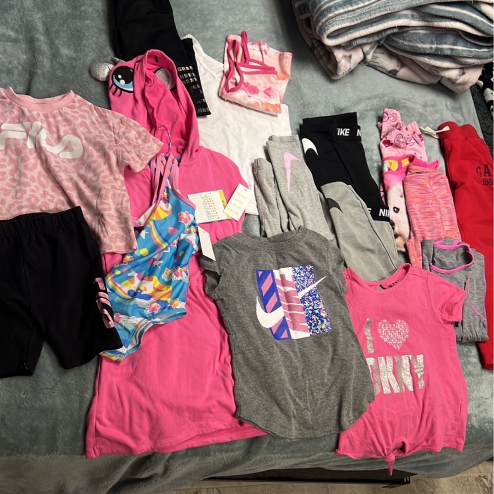 Girls size 6/6x clothes